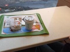 -麦当劳(乳山路店)