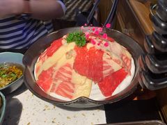 -炙爱鮮貨火锅(中东砂之船店)