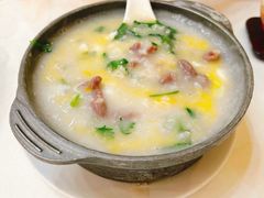 -东豪园林海鲜酒家(南港路辅路店)