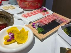 -欠火锅·水牛毛肚·团建聚餐·生日宴(何山路店)