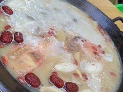 滋补羊肉火锅-活鱼村·老陈记粉店