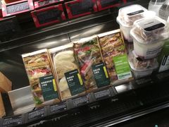 -星巴克(广州中华广场B1层店)