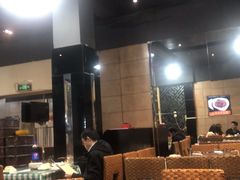 大堂-昱龙大盆牛蛙馆(三兴街总店)
