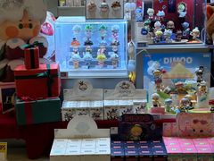 -泡泡玛特POPMART(蓝色港湾店)