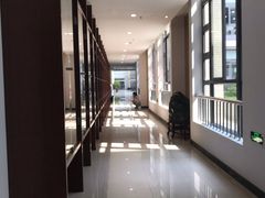 -公益图书馆(江南大学店)