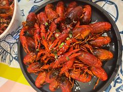 -松哥油焖大虾.小龙虾.黑鸭煲(海岸城店)
