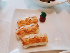 西杏炸鲜奶-金悦轩海鲜酒家(拱北店)