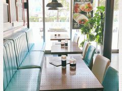 -李先生牛肉面大王(上海站南广场店)