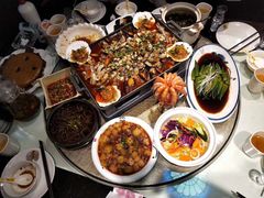 -巴特餐饮6加1音乐餐吧·新疆菜