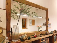 -花苑里咖啡(威远店)