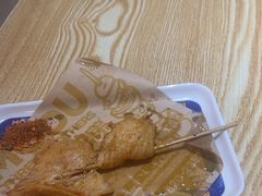 -魔都三兄弟酸辣粉·蘸卤炸串(虹桥万科店)