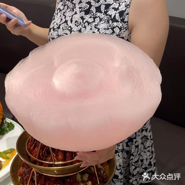 在威尼斯水城吃小龙虾，风景绝了