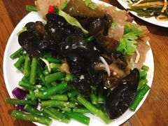 -闫家驴肉老店(华电一校店)