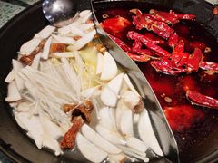 -鸿姐老火锅(疁城新天地店)
