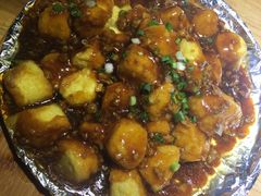 铁板日本豆腐-小三峡食府(西五路店)