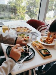 -奈尔宝家庭中心·亲子餐厅(前滩店)