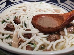 -鑫花溪牛肉米粉(东环大润发店)