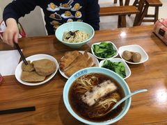 -潘国仙耳光馄饨(黄家阙路店)
