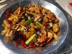 -休记光头香辣蟹干锅店(衣冠庙店)