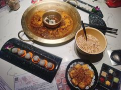 -哥老官重庆美蛙鱼头(宝山龙湖店)