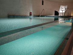 -涨巢·潮玩水疗局