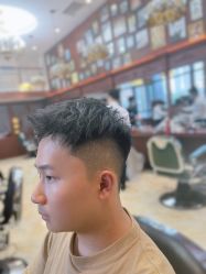-尼特斯男士发型馆