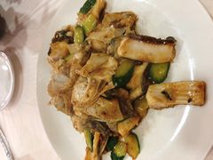 生炒鱼头-广迎居老正兴菜馆