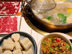 -牛人日志·鲜牛肉骨汤火锅(万科里瑧店)