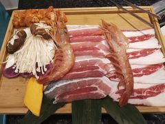 -烤路里·韩国品质自助烤肉(石路天虹4号店)