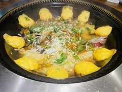 -万里闯关东铁锅炖菜馆(高新旗舰店)