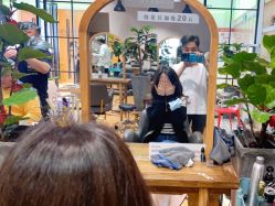 -发泽造型·烫发染发