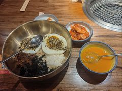 -明洞阿姨·韩式酱蟹烤肉·创意料理(三元桥店)