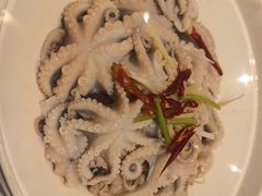 -赶海部落海鲜城(海阳路店)