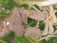 牛肉粉丝汤-小姜锅贴(凤凰街店)