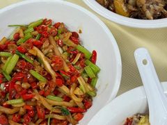 -笨罗卜浏阳菜馆(龙华鹏润达店)