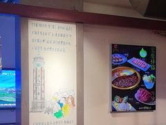 -小天鹅火锅·一线江景洪鼎旗舰店(洪崖洞店)