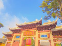 -龙华寺