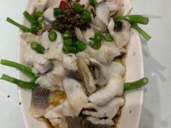 红烧鲈鱼-大眼锅贴水饺(河东店)