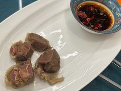 -乡村馕坑肉·烧烤·新疆菜·本地人更爱吃(阿勒泰首店)