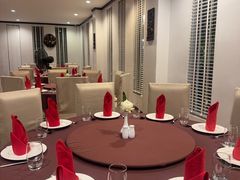 -Neary Khmer Restaurant