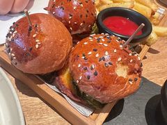 -翠贝卡&Mama Kelly Brunch Coffee(河西店)