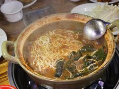 -奇味鸡煲(麦地店)