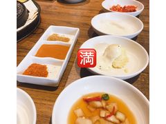 -釜山火炉韩式炭火烤肉(欧洲城店)