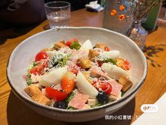 -JINNS锦时 steak&pizza(浸信会礼拜堂旧址店)