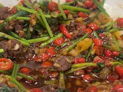 -湖南人家湘菜馆(镇江路店)