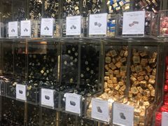 -VENCHI 闻绮(北京国贸商城店)