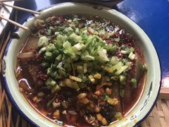 冒宽粉-马路边边串串香(涑河南街店)