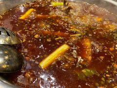 -肖肖酸萝卜鱼火锅(总店)