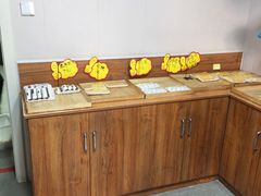 面包甜点陈列柜-南大门韩国米糕(公滨路店)