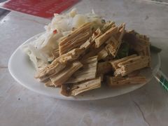 -河南占军烩面馆(中华广场店)